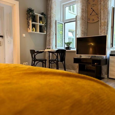 Urban-Elegance Silent-Garden Apartment Viena Exterior foto